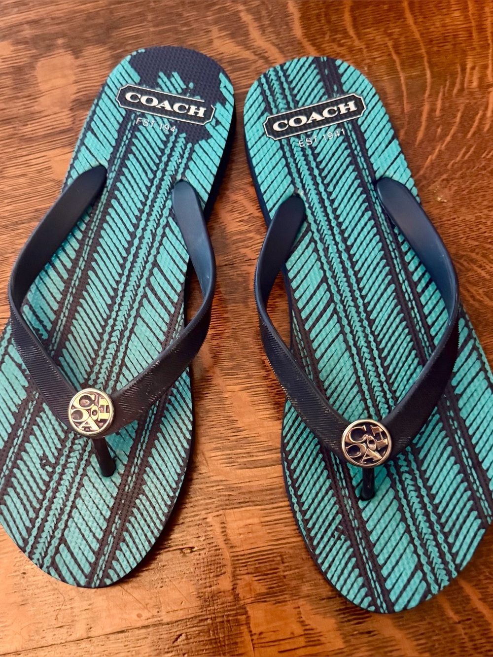 Coach Green and Black Striped Logo Flip Flops Sz 9 Women’s Sandals - Picture 2 of 5